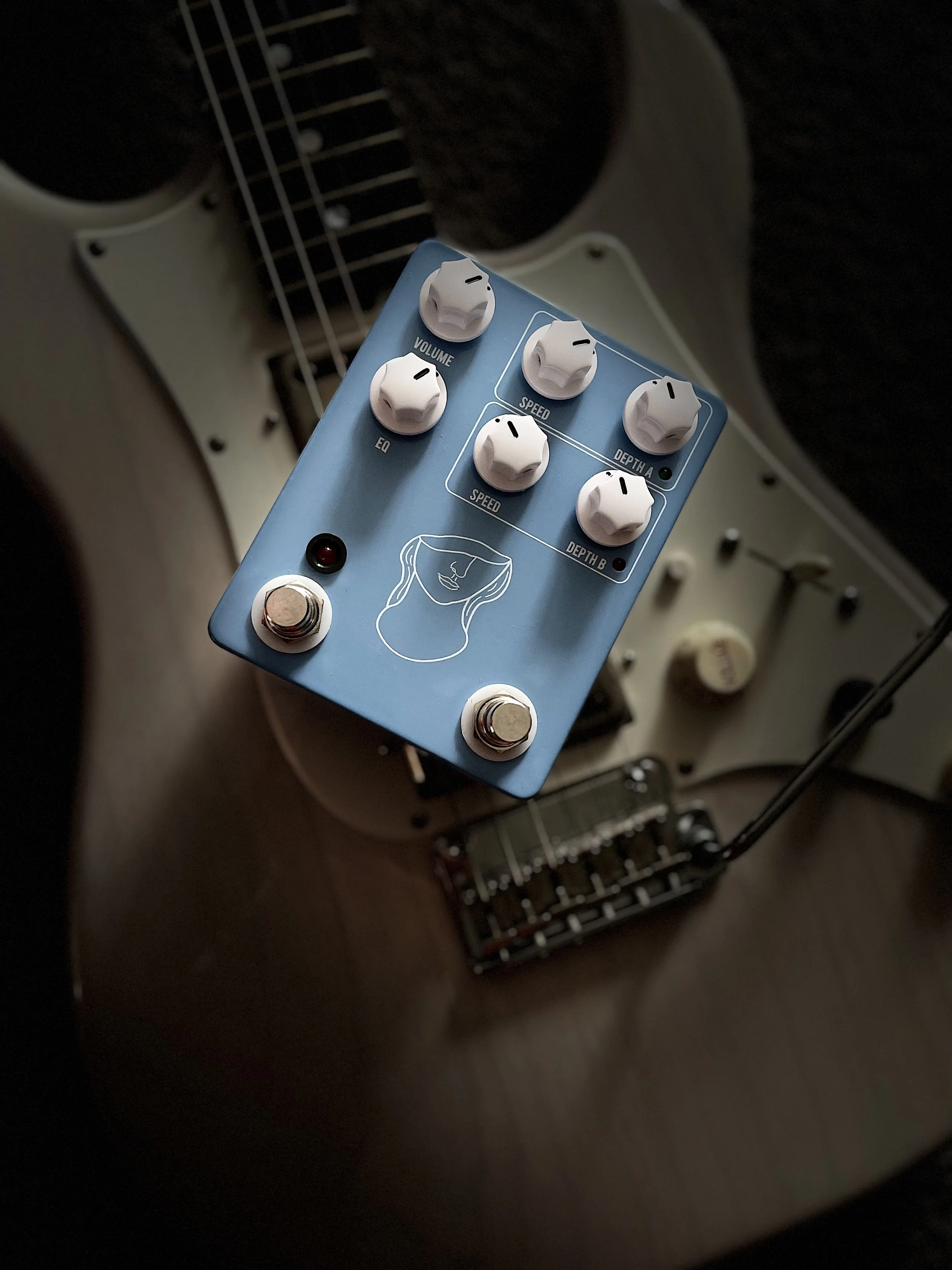 JHS PEDALS || ARTIFICIAL BLONDE — Tinkercity